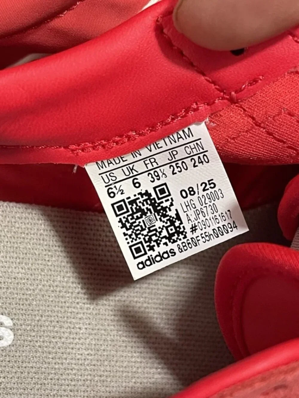 Adidas Barreda Decode J Sneakers Red White Gum Sole Size 6.5 Youth JP6730 NIB